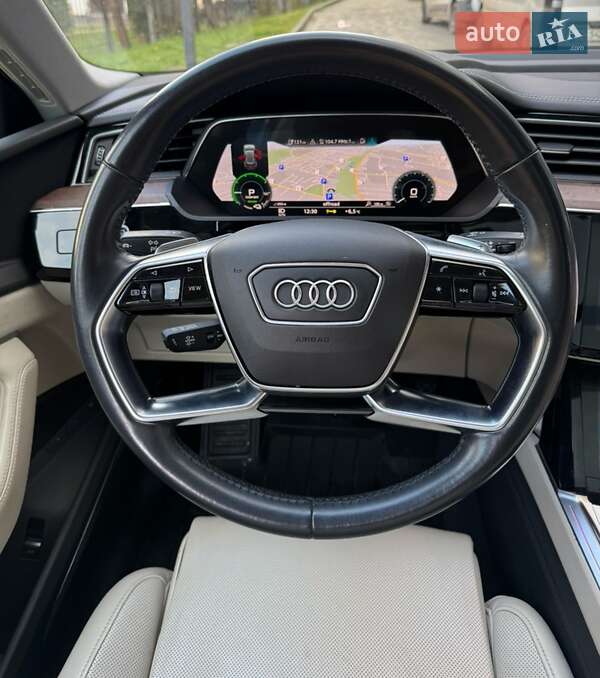 Внедорожник / Кроссовер Audi e-tron 2019 в Львове фото 32 Внедорожник / Кроссовер Audi e-tron 2019 в Львове