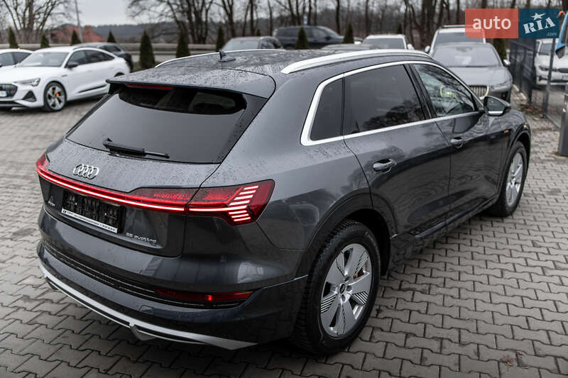 Внедорожник / Кроссовер Audi e-tron 2021 в Львове