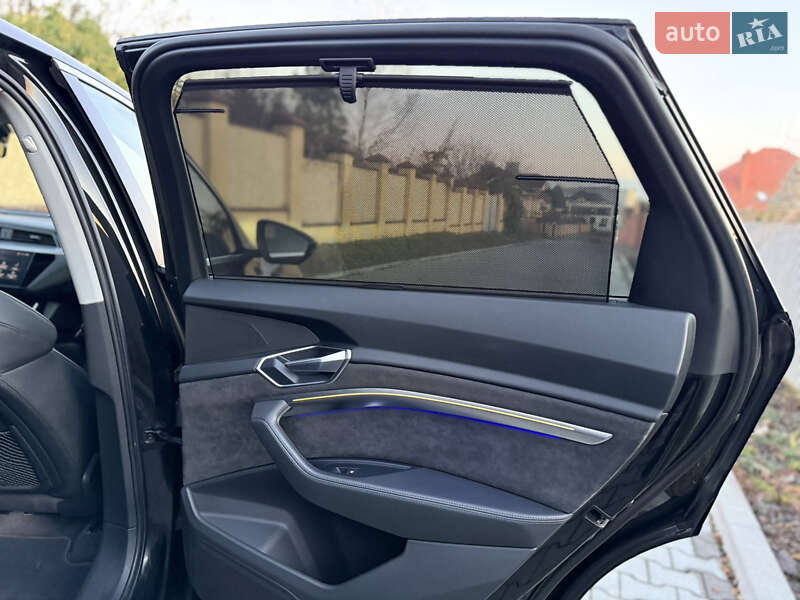 Внедорожник / Кроссовер Audi e-tron 2020 в Ужгороде фото 25 Внедорожник / Кроссовер Audi e-tron 2020 в Ужгороде