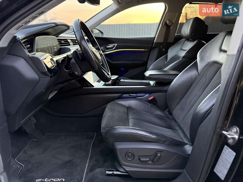 Внедорожник / Кроссовер Audi e-tron 2020 в Ужгороде фото 36 Внедорожник / Кроссовер Audi e-tron 2020 в Ужгороде