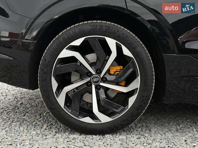 Внедорожник / Кроссовер Audi e-tron 2022 в Дрогобыче фото 51 Внедорожник / Кроссовер Audi e-tron 2022 в Дрогобыче