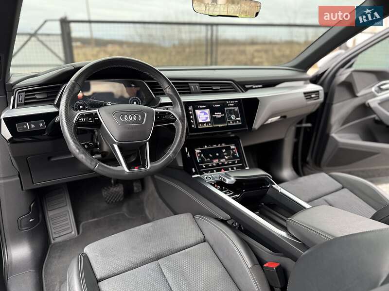Внедорожник / Кроссовер Audi e-tron 2022 в Дрогобыче фото 74 Внедорожник / Кроссовер Audi e-tron 2022 в Дрогобыче