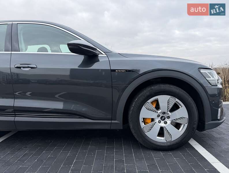 Внедорожник / Кроссовер Audi e-tron 2020 в Ровно