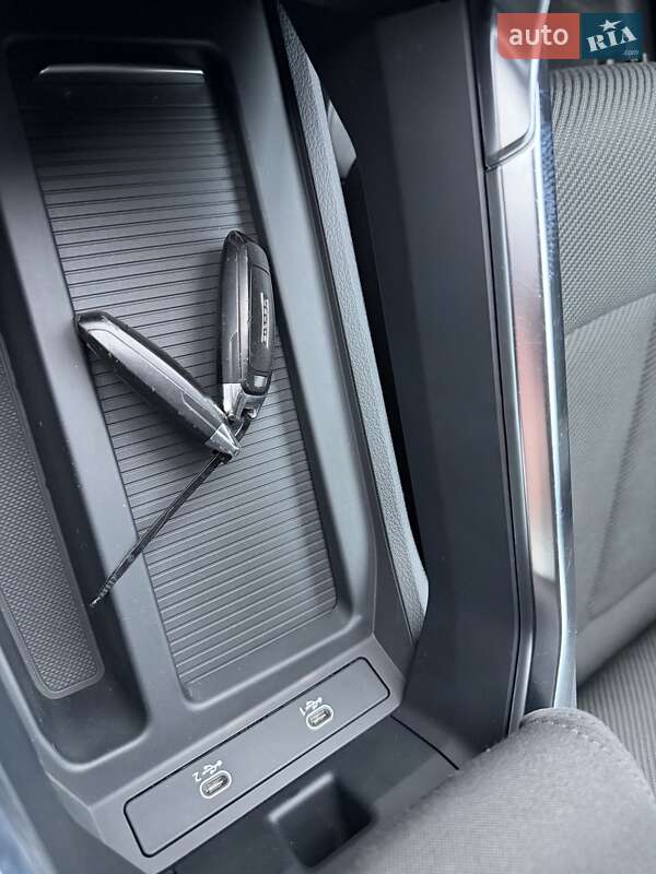 Внедорожник / Кроссовер Audi e-tron 2020 в Ровно