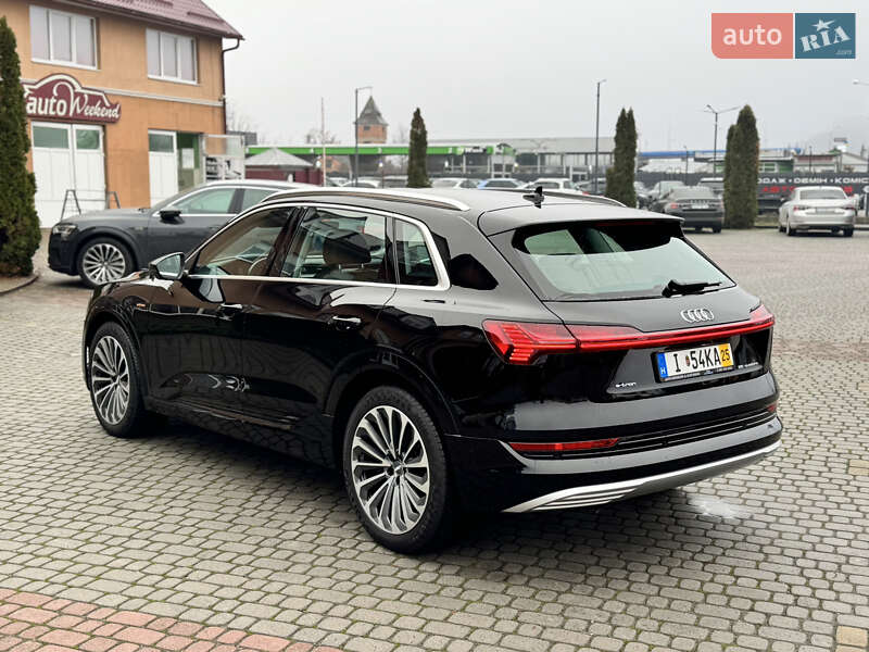 Внедорожник / Кроссовер Audi e-tron 2020 в Мукачево