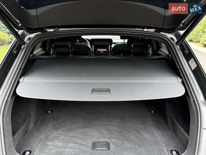 Внедорожник / Кроссовер Audi e-tron 2022 в Ровно