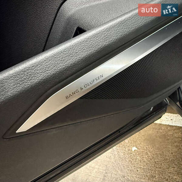 Внедорожник / Кроссовер Audi e-tron 2019 в Киеве фото 24 Внедорожник / Кроссовер Audi e-tron 2019 в Киеве