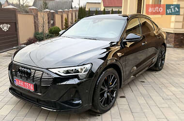 Позашляховик / Кросовер Audi e-tron 2023 в Чернівцях
