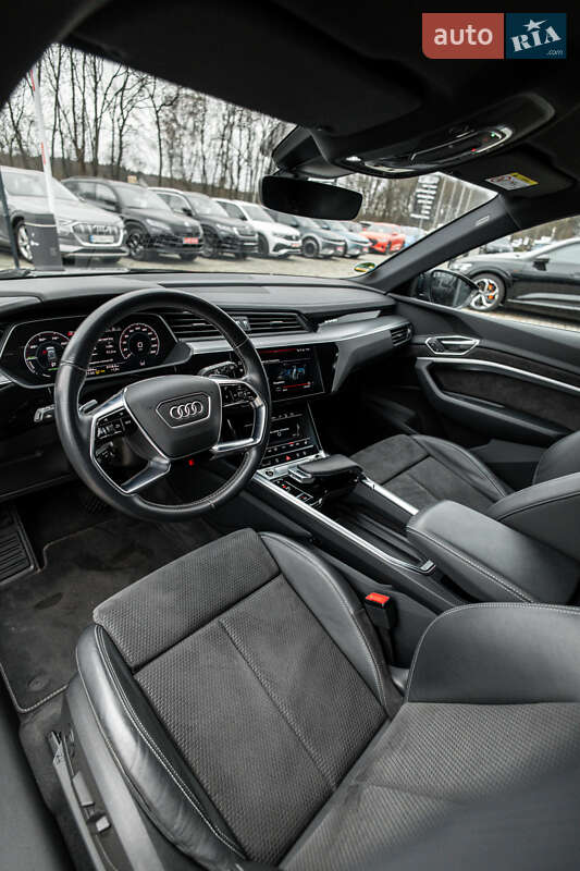 Внедорожник / Кроссовер Audi e-tron 2021 в Львове фото 10 Внедорожник / Кроссовер Audi e-tron 2021 в Львове