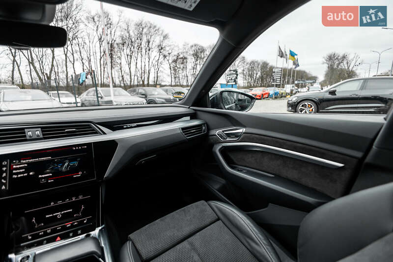 Внедорожник / Кроссовер Audi e-tron 2021 в Львове фото 32 Внедорожник / Кроссовер Audi e-tron 2021 в Львове