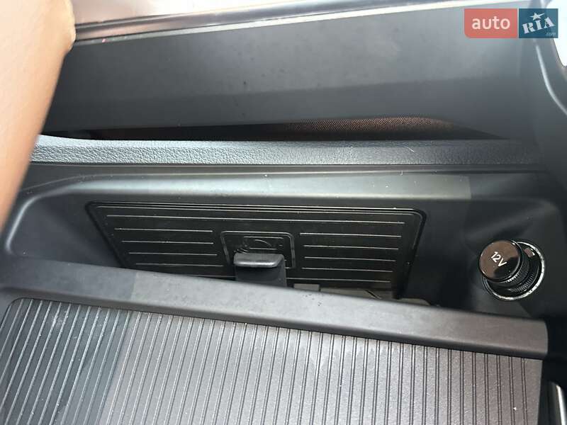 Внедорожник / Кроссовер Audi e-tron 2019 в Дрогобыче фото 27 Внедорожник / Кроссовер Audi e-tron 2019 в Дрогобыче