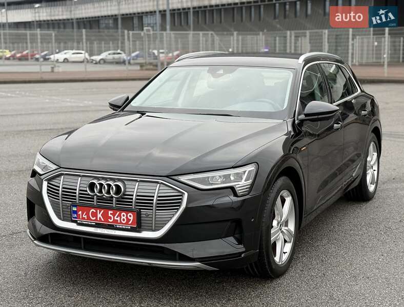 Внедорожник / Кроссовер Audi e-tron 2020 в Львове