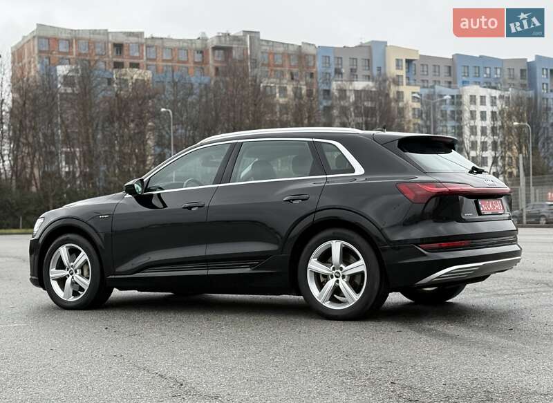 Внедорожник / Кроссовер Audi e-tron 2020 в Львове