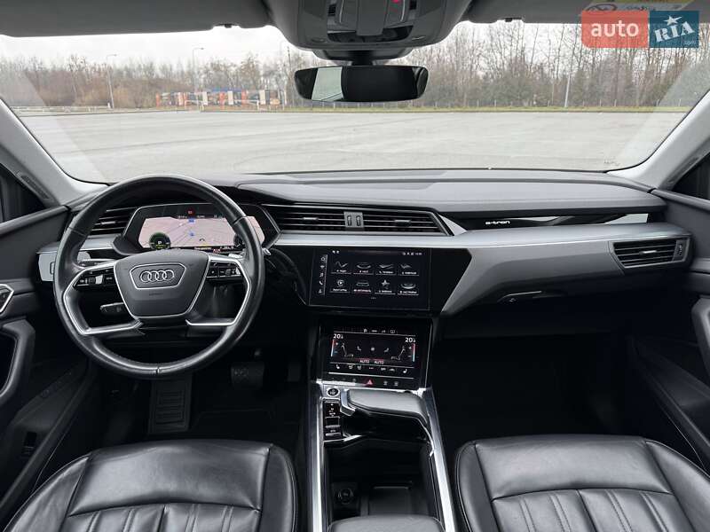Внедорожник / Кроссовер Audi e-tron 2020 в Львове