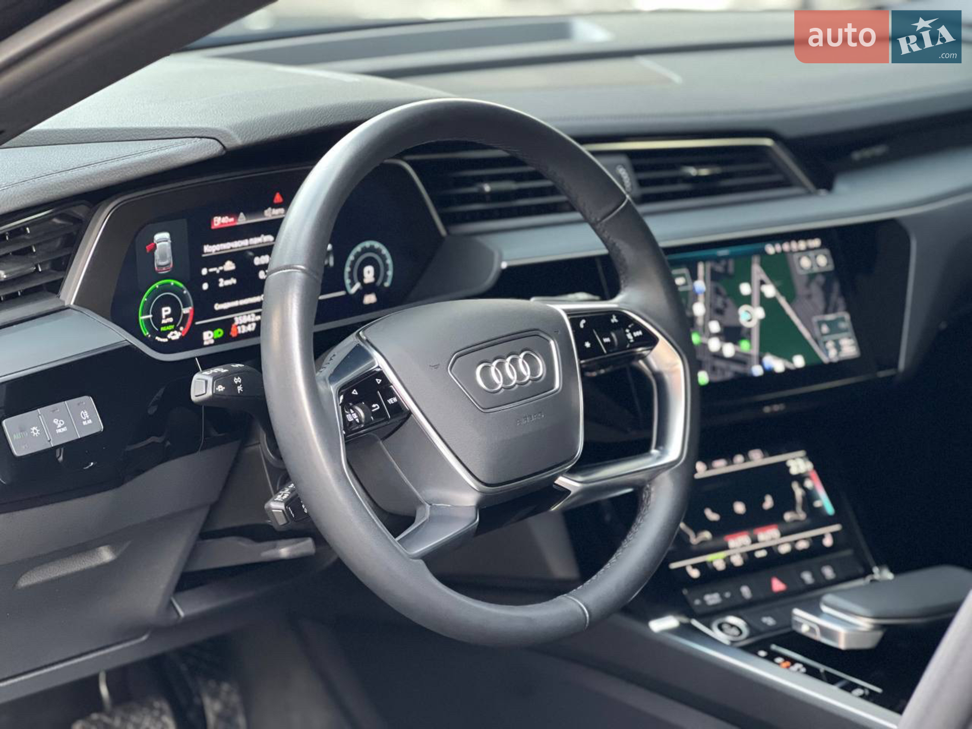 2022 Audi e-tron - мініатюра 22