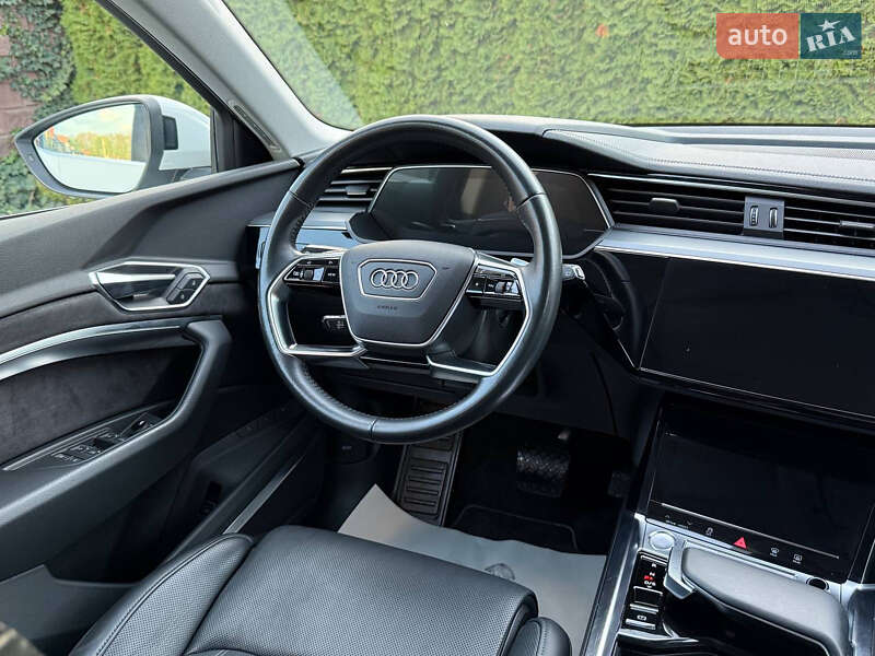 Внедорожник / Кроссовер Audi e-tron 2020 в Ровно