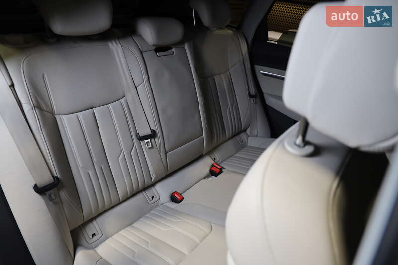 Внедорожник / Кроссовер Audi e-tron 2019 в Луцке фото 34 Внедорожник / Кроссовер Audi e-tron 2019 в Луцке