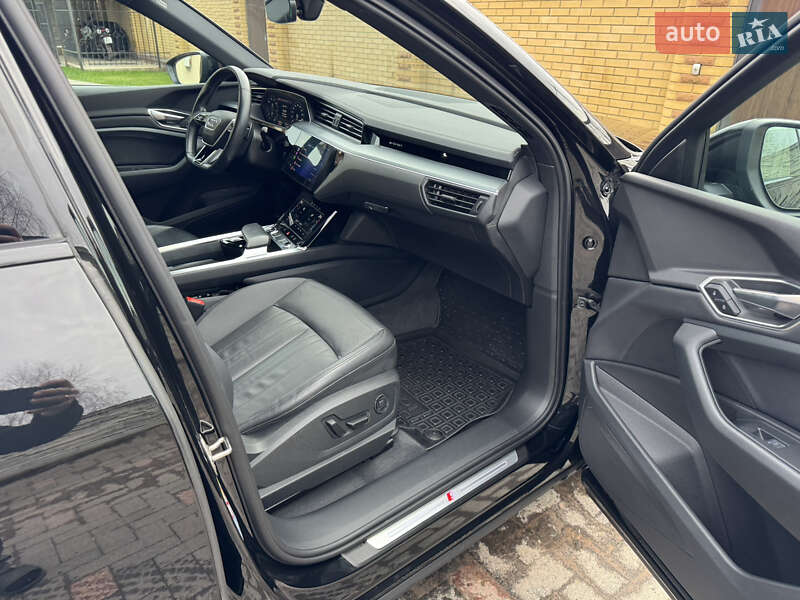 Внедорожник / Кроссовер Audi e-tron 2021 в Житомире фото 15 Внедорожник / Кроссовер Audi e-tron 2021 в Житомире