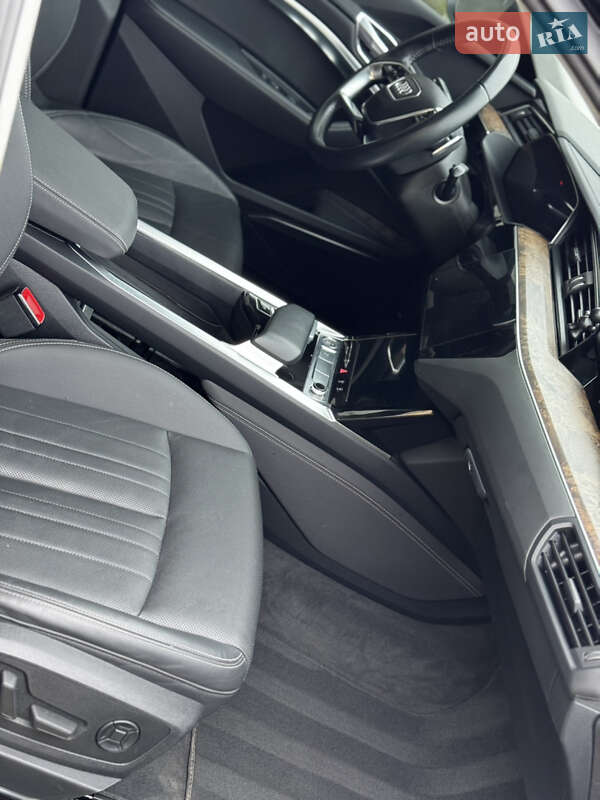 Внедорожник / Кроссовер Audi e-tron 2019 в Дрогобыче