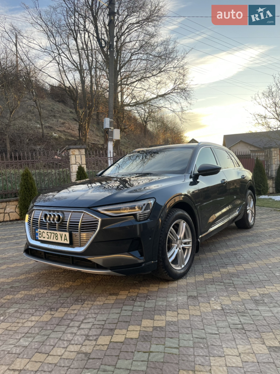 2021 Audi e-tron - мініатюра 28
