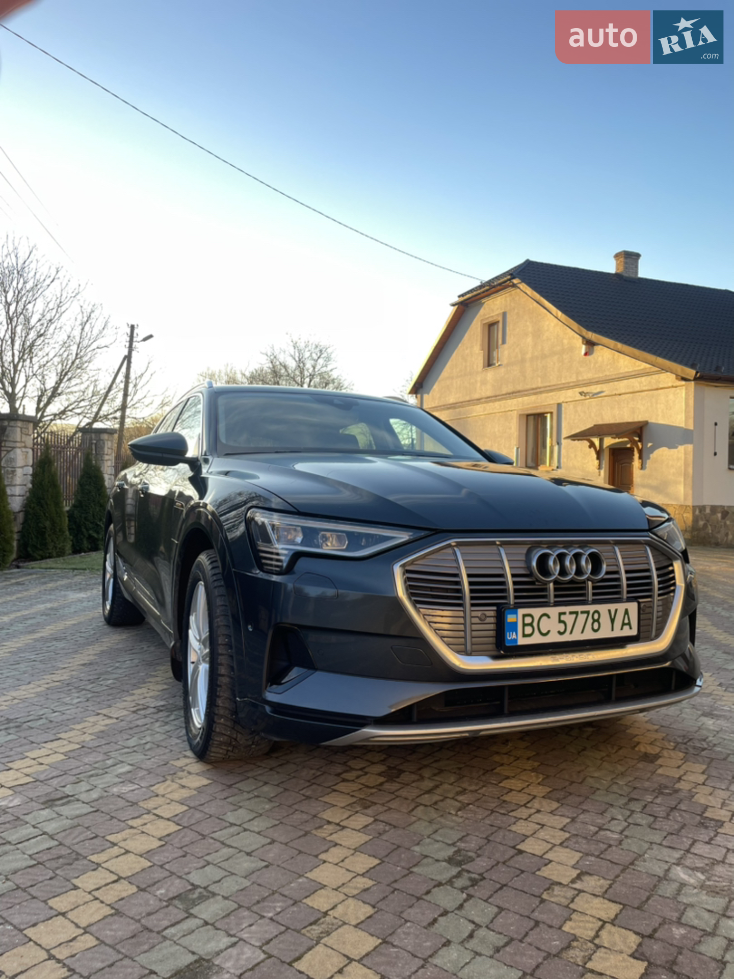 2020 Audi e-tron - мініатюра 12