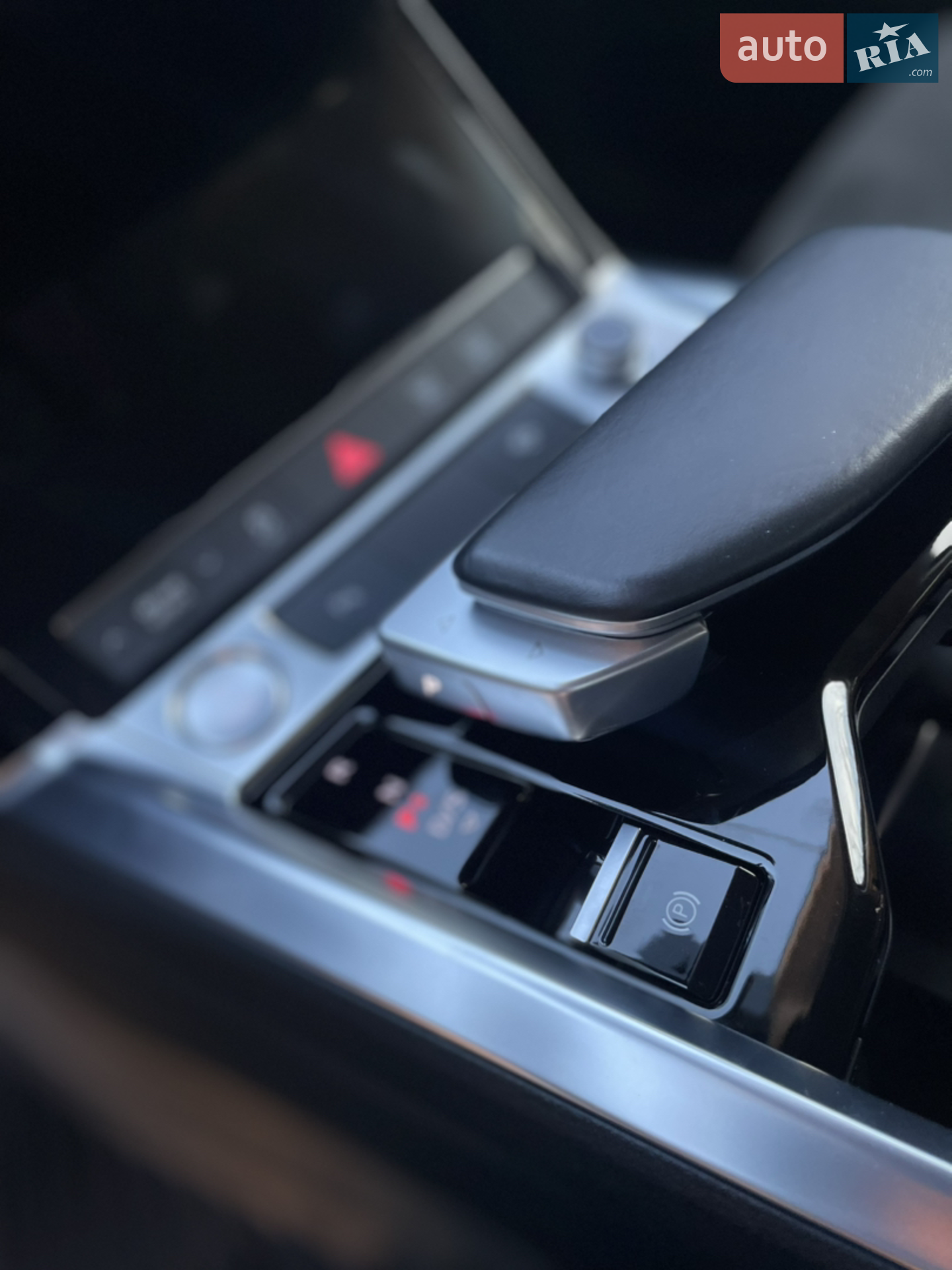 2020 Audi e-tron - мініатюра 35