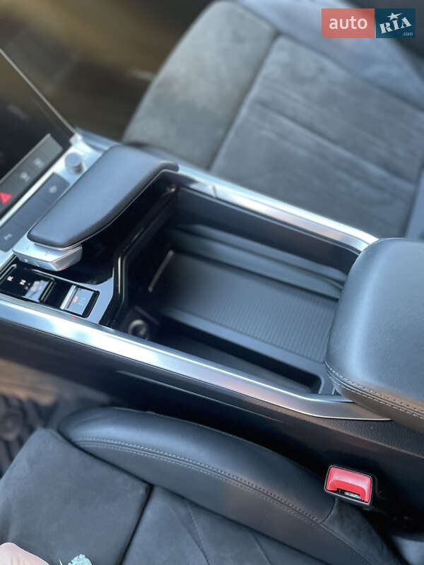 Внедорожник / Кроссовер Audi e-tron 2020 в Самборе фото 37 Внедорожник / Кроссовер Audi e-tron 2020 в Самборе