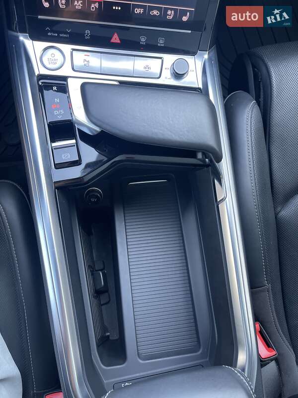 Внедорожник / Кроссовер Audi e-tron 2019 в Ивано-Франковске