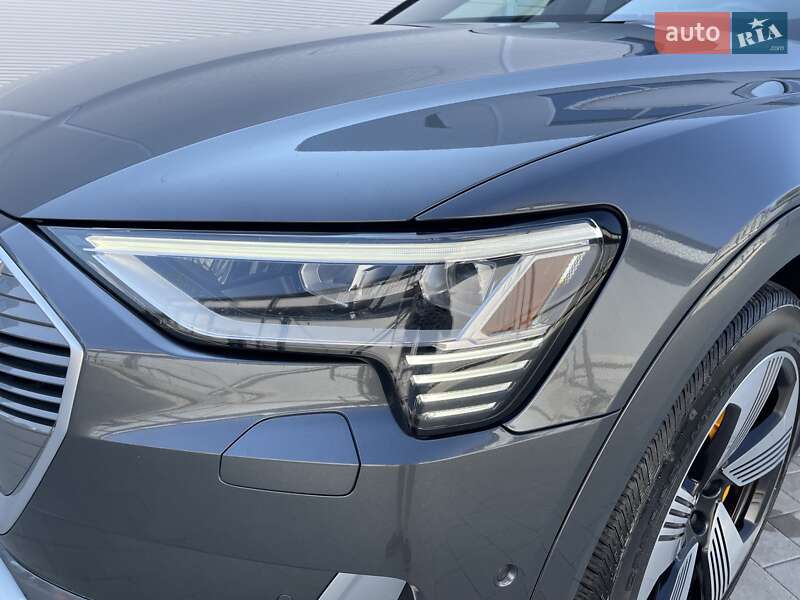 Внедорожник / Кроссовер Audi e-tron 2019 в Ивано-Франковске