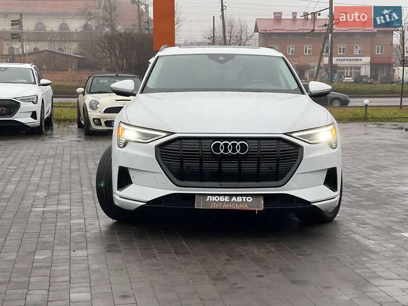 Внедорожник / Кроссовер Audi e-tron 2021 в Львове