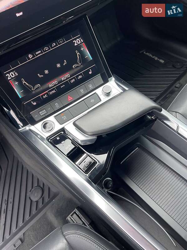 Внедорожник / Кроссовер Audi e-tron 2021 в Львове