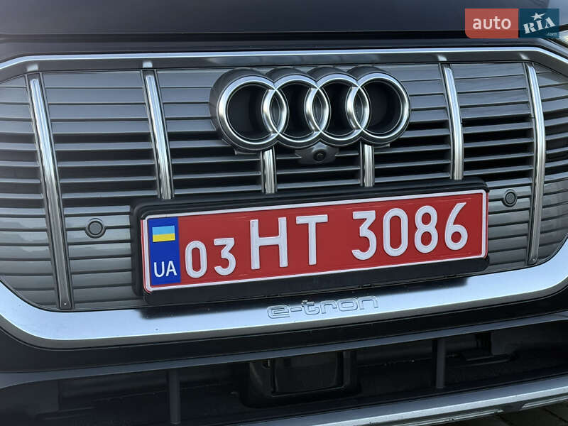 Внедорожник / Кроссовер Audi e-tron 2019 в Ровно