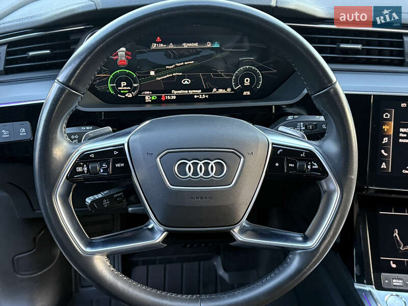 Внедорожник / Кроссовер Audi e-tron 2019 в Ровно