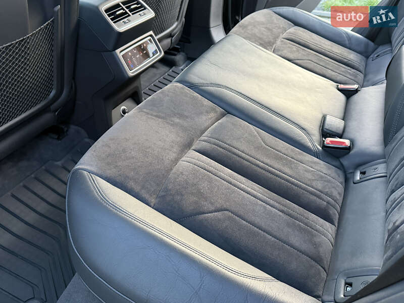 Внедорожник / Кроссовер Audi e-tron 2019 в Ровно