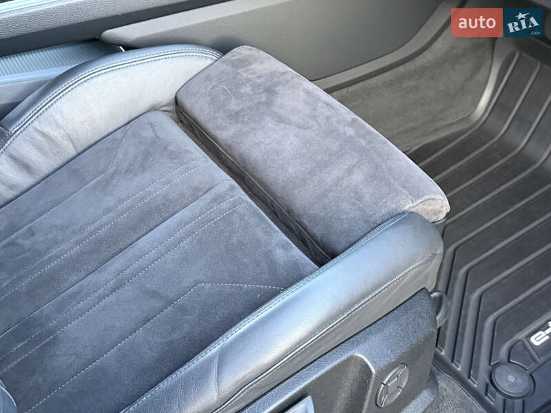 Внедорожник / Кроссовер Audi e-tron 2019 в Ровно