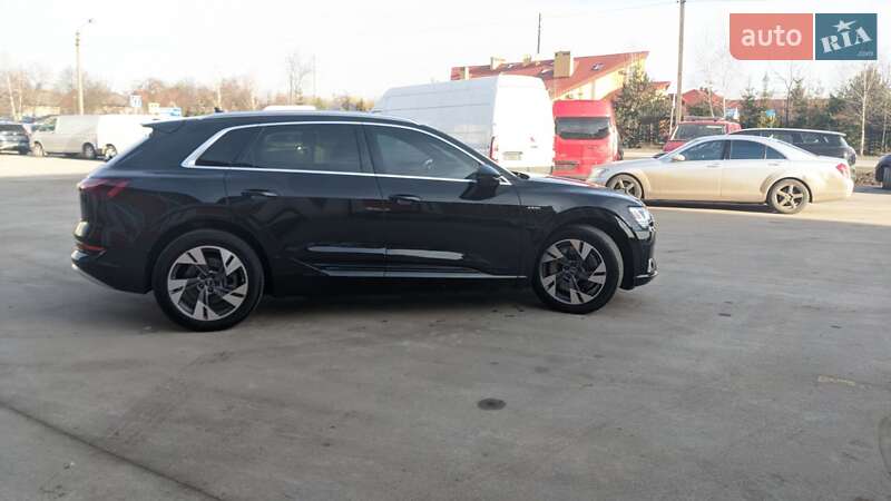 Внедорожник / Кроссовер Audi e-tron 2022 в Львове фото 7 Внедорожник / Кроссовер Audi e-tron 2022 в Львове
