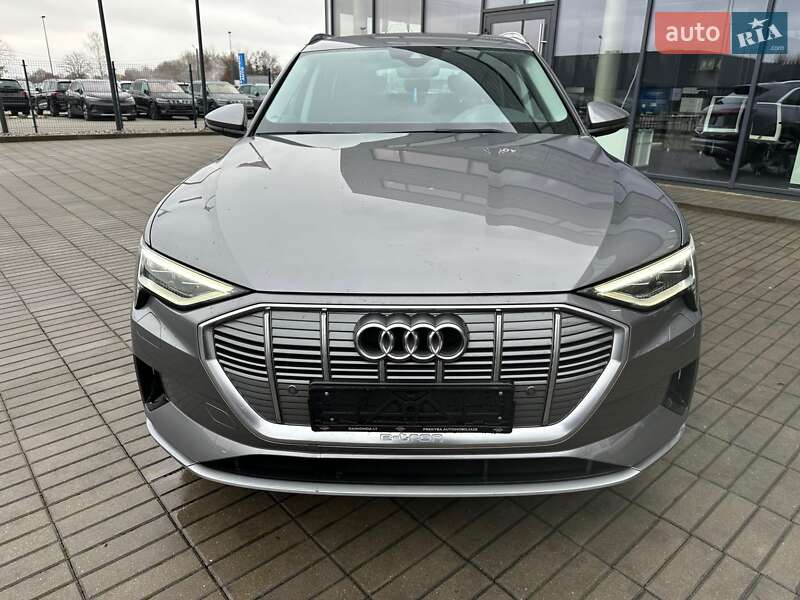 Внедорожник / Кроссовер Audi e-tron 2020 в Черновцах