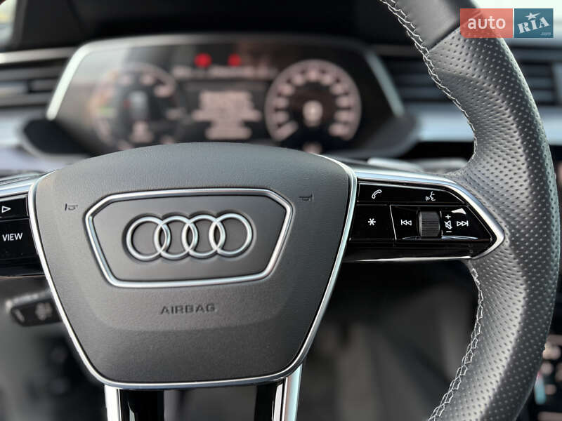 Внедорожник / Кроссовер Audi e-tron 2022 в Мукачево фото 24 Внедорожник / Кроссовер Audi e-tron 2022 в Мукачево