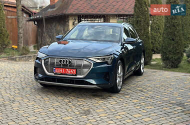 Внедорожник / Кроссовер Audi e-tron 2020 в Сваляве