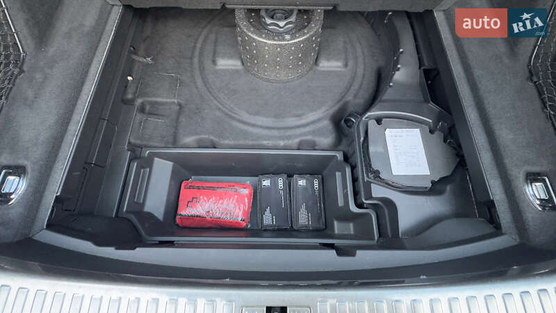 Внедорожник / Кроссовер Audi e-tron 2020 в Сваляве фото 31 Внедорожник / Кроссовер Audi e-tron 2020 в Сваляве