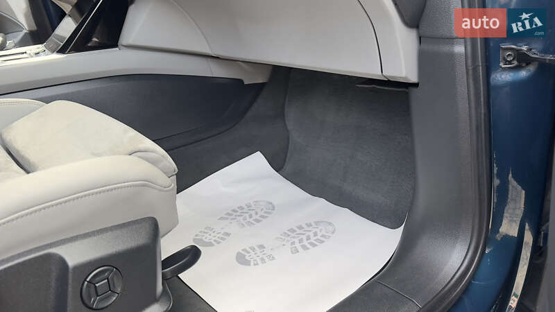 Внедорожник / Кроссовер Audi e-tron 2020 в Сваляве фото 75 Внедорожник / Кроссовер Audi e-tron 2020 в Сваляве