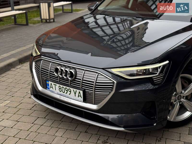 Внедорожник / Кроссовер Audi e-tron 2019 в Ивано-Франковске