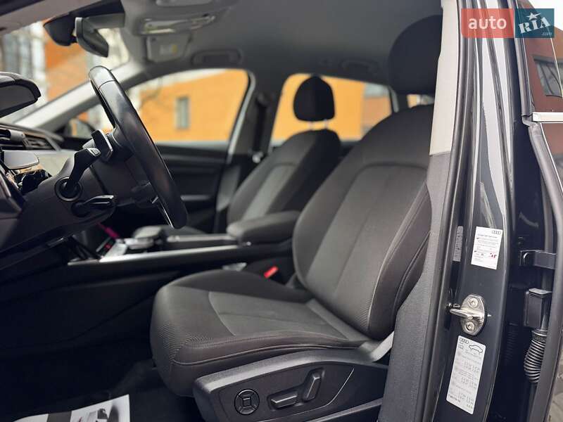 Внедорожник / Кроссовер Audi e-tron 2019 в Ивано-Франковске