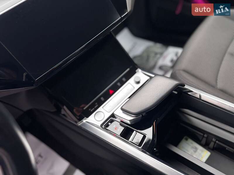 Внедорожник / Кроссовер Audi e-tron 2019 в Ивано-Франковске