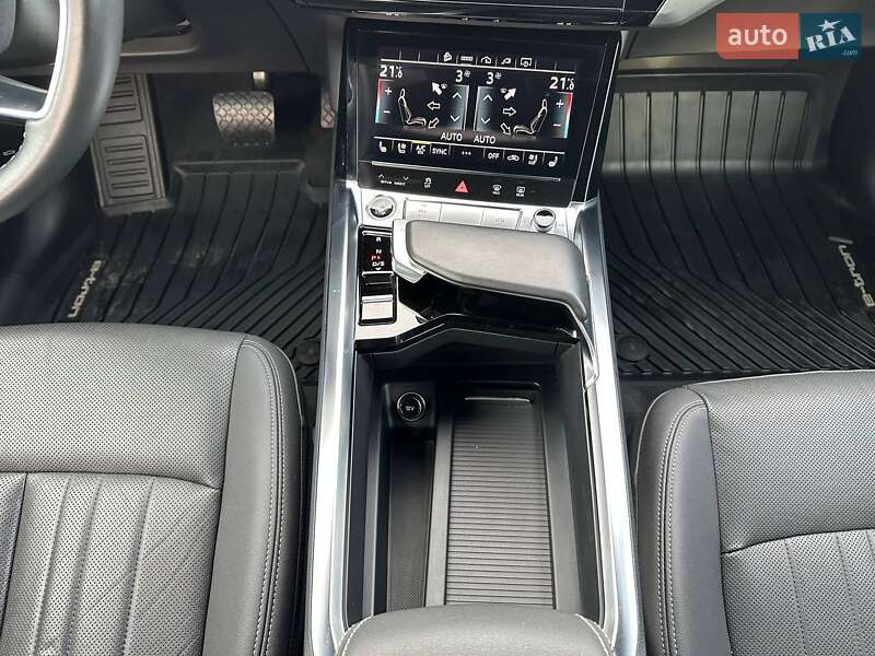 Внедорожник / Кроссовер Audi e-tron 2021 в Львове фото 19 Внедорожник / Кроссовер Audi e-tron 2021 в Львове