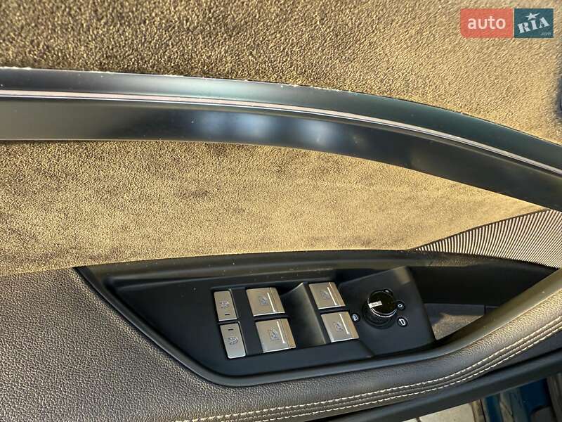 Внедорожник / Кроссовер Audi e-tron 2019 в Хусте