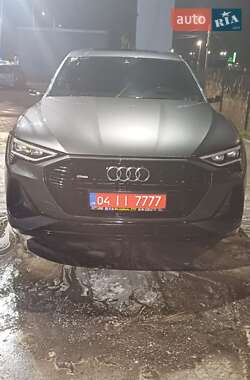 Позашляховик / Кросовер Audi e-tron 2021 в Дніпрі