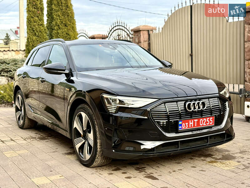 Внедорожник / Кроссовер Audi e-tron 2021 в Тернополе