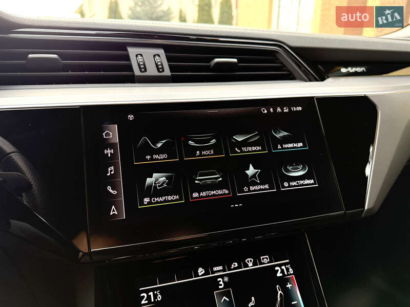 Внедорожник / Кроссовер Audi e-tron 2021 в Тернополе