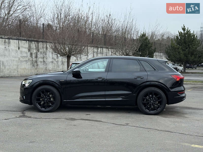 Внедорожник / Кроссовер Audi e-tron 2021 в Ровно фото 19 Внедорожник / Кроссовер Audi e-tron 2021 в Ровно